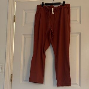 Women’s Lululemon On the Fly Pants